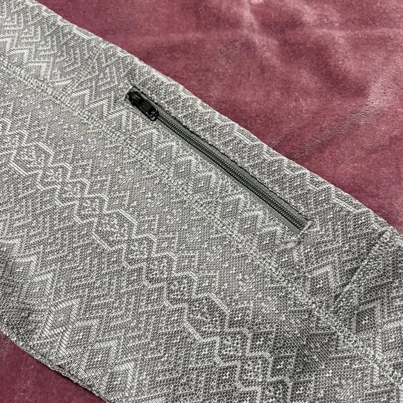 New Without Tags 
Patagonia Textured Gray Jacket - Picture 4 of 8